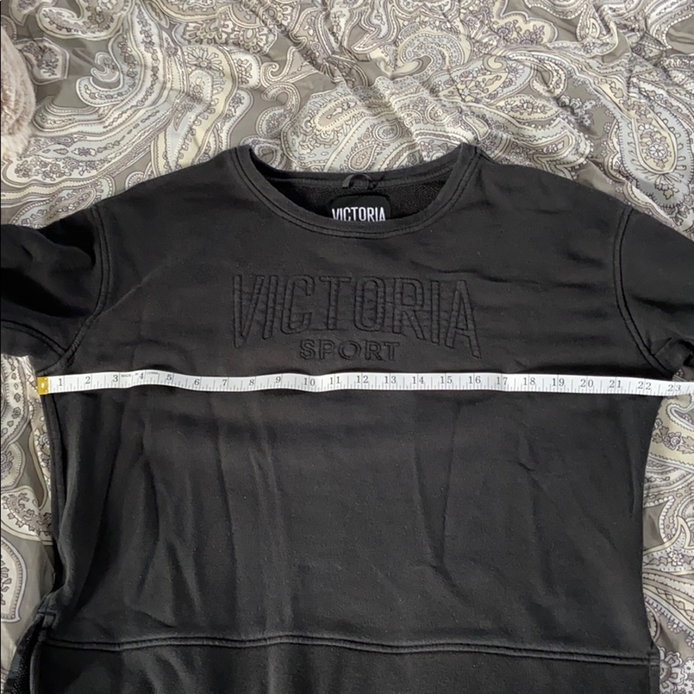 Sweatshirt - Picture 5 of 6
